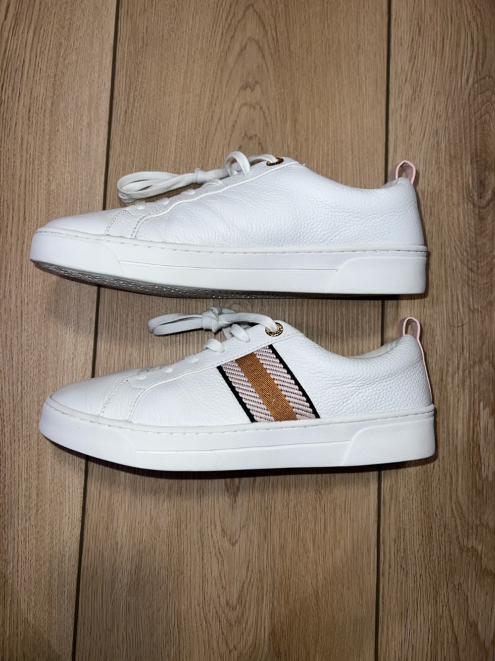 Ted Baker White Leather Sneakers with Blush Heel Tab